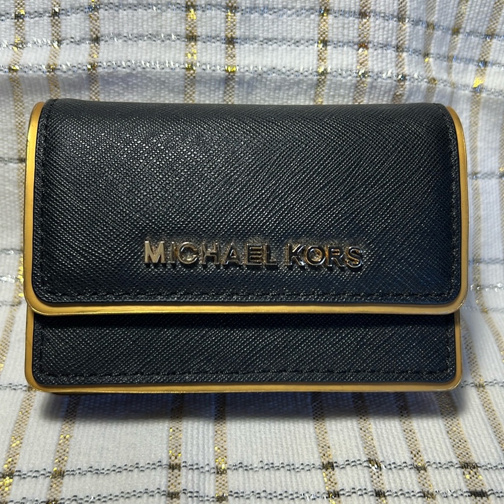 Michael Kors Saffiano Black Jet Set Multiple Card Holder Case